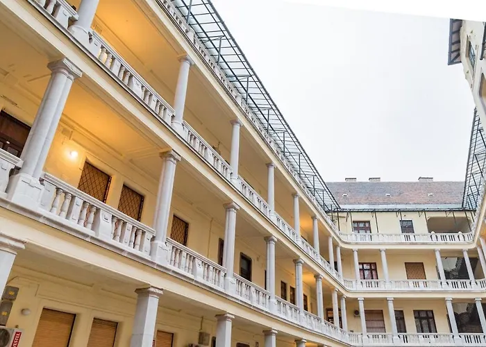 Redesigned Loft In Historic Building Lejlighed