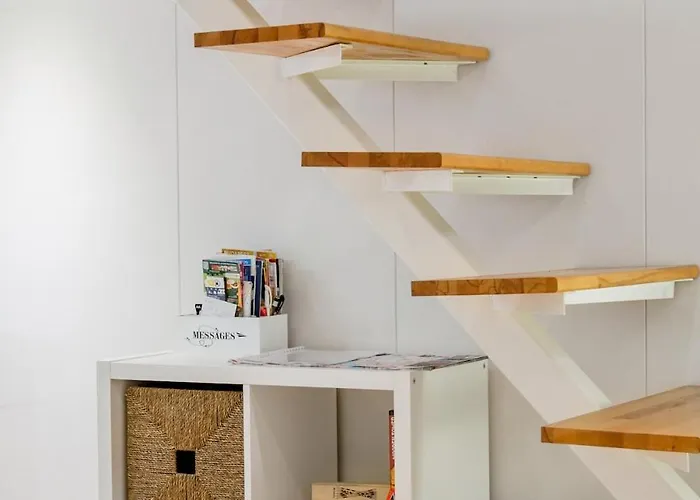 Redesigned Loft In Historic Building Lejlighed *
