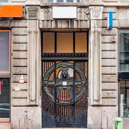 Redesigned Loft In Historic Building Budapest